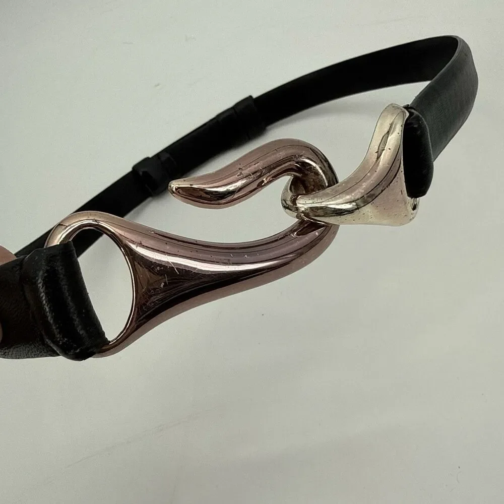 Chicos Black Leather Belt Two Tone Hook Closure Size S/M Classic India